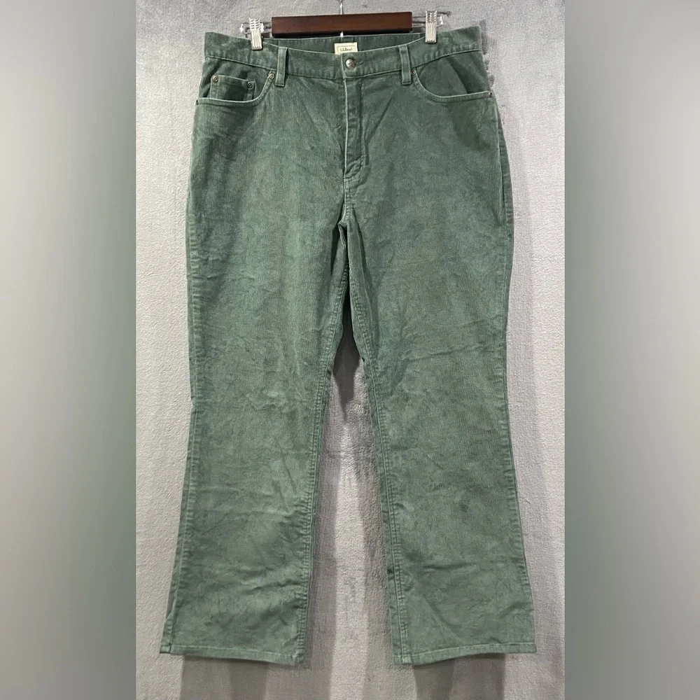 L.L. Bean Corduroy Pants Women’s Size 16 Petite Olive Green